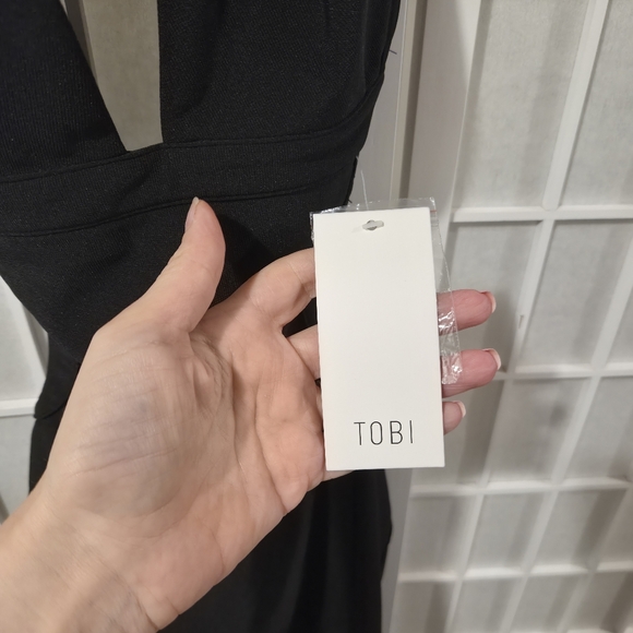 Tobi Black Halter Neck Dress NWT Sz S - Picture 5 of 11